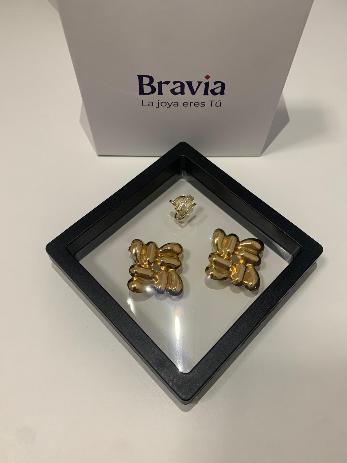 Pendientes Dorados Cuadrados