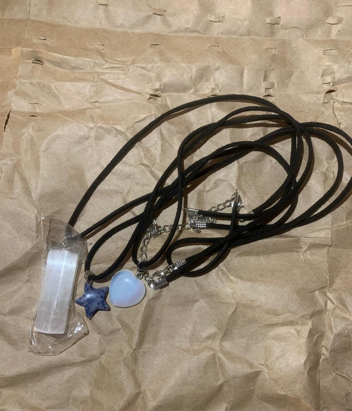 Pack 3 Collares con Piedras Preciosas – Estilo y Energía Natural