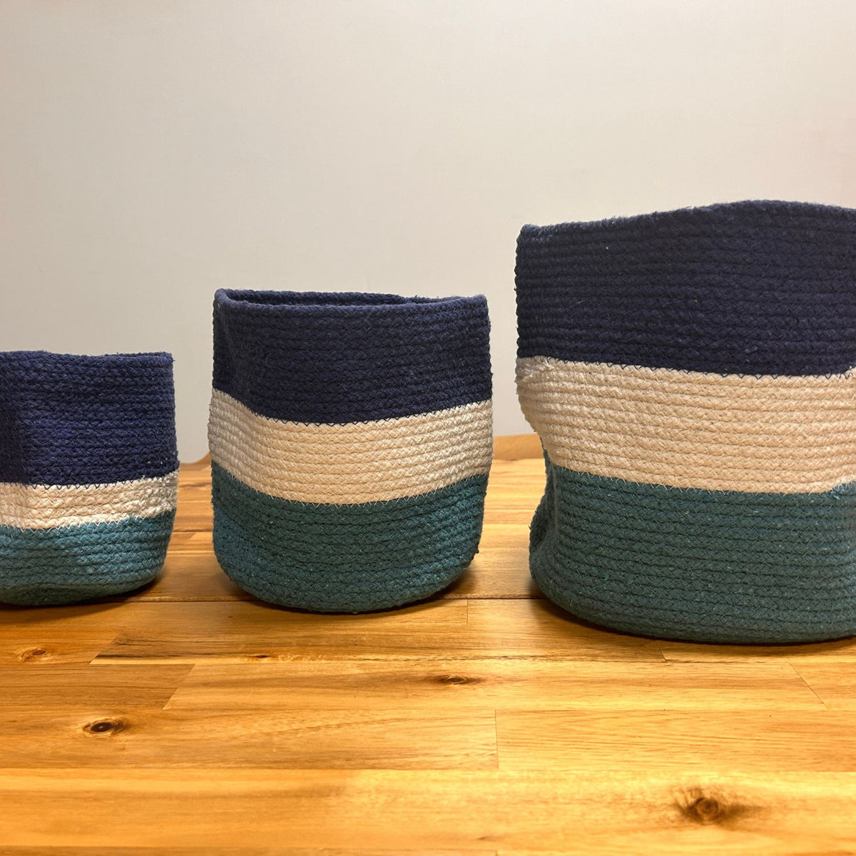 Juego de 3 cestas de cuerda de yute Decorativas – Protector de Energía 15cm / 20cm / 25cm
