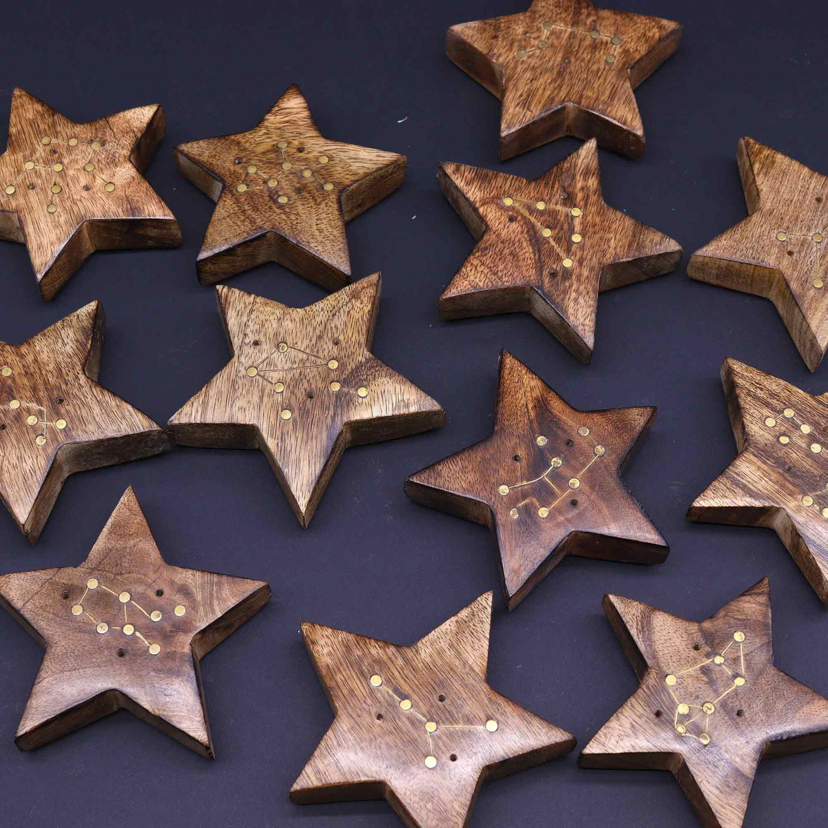 Quemador de incienso con signos del zodíaco de latón grabado - Estrella - Tienda Online de Productos Naturales y Ecológicos