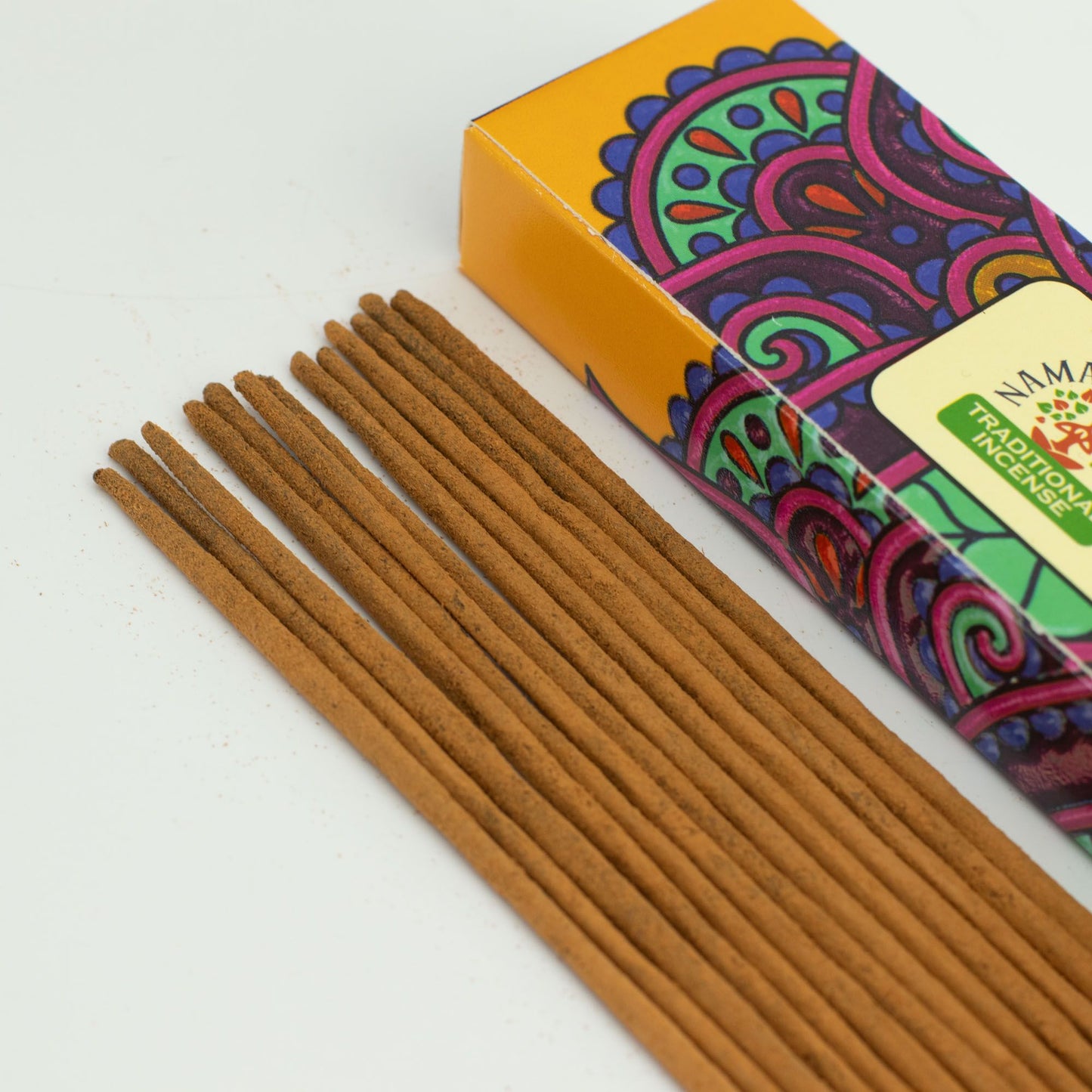 Namaste Mandala Masala Incienso - Palo Santo con Sándalo