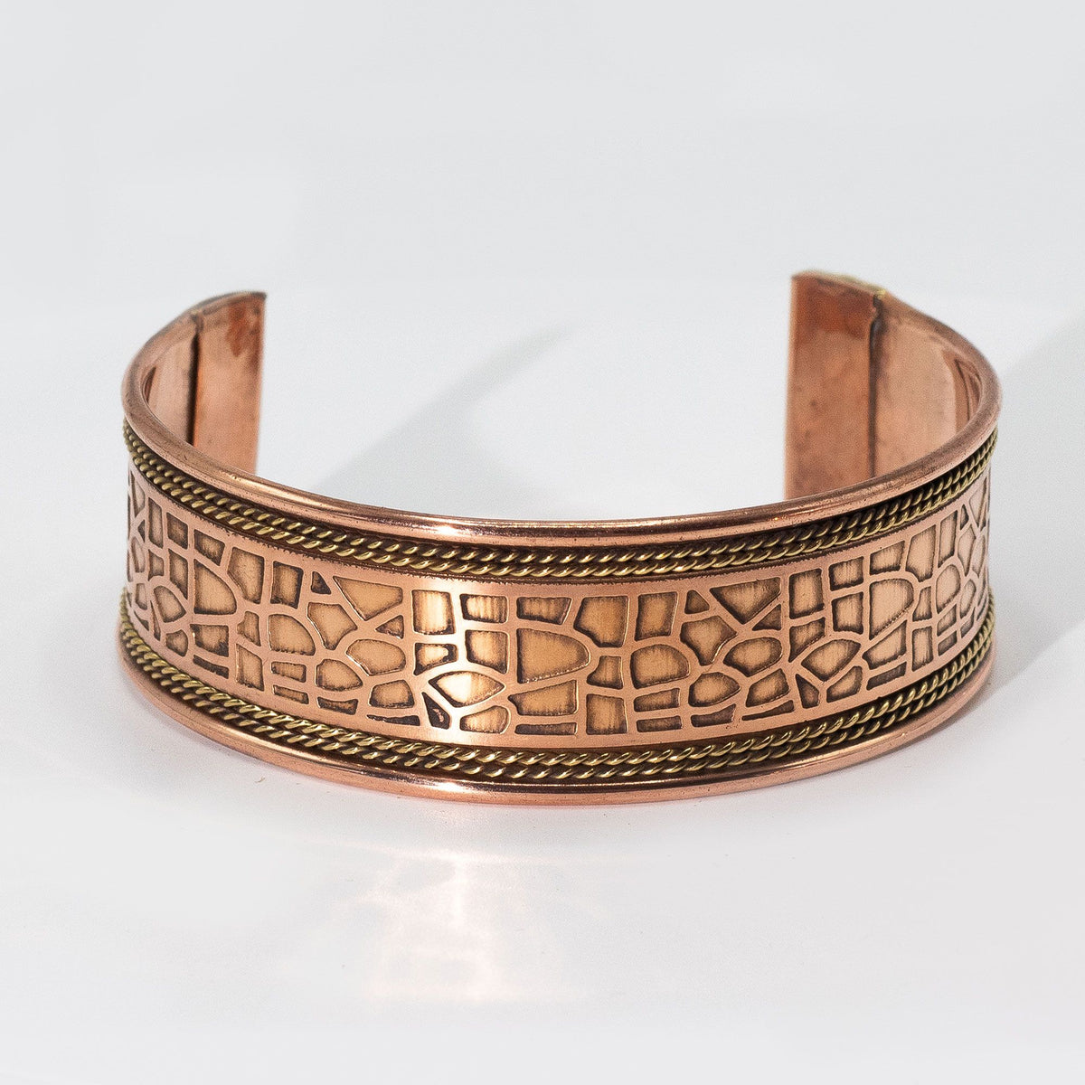 Pulseras de cobre con banda ancha y decoración de latón (surtidas) - Tienda Online de Productos Naturales y Ecológicos