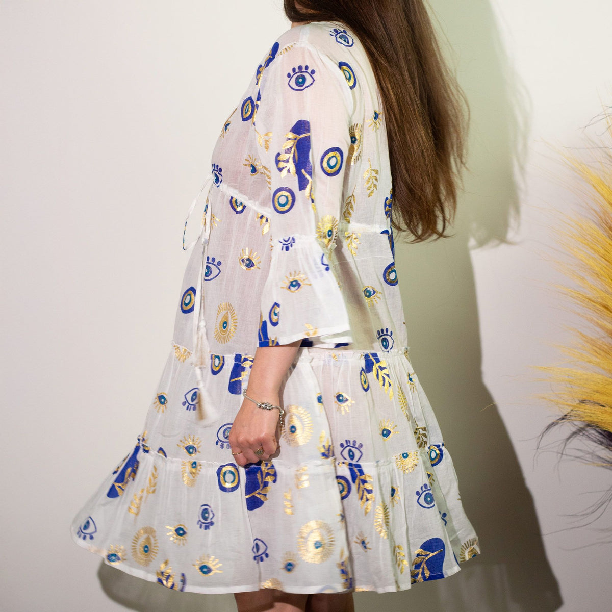 (ML) Colección Nomad Sari  - Vestido - Diseño de mal de ojo blanco, azul y dorado - Tienda Online de Productos Naturales y Ecológicos